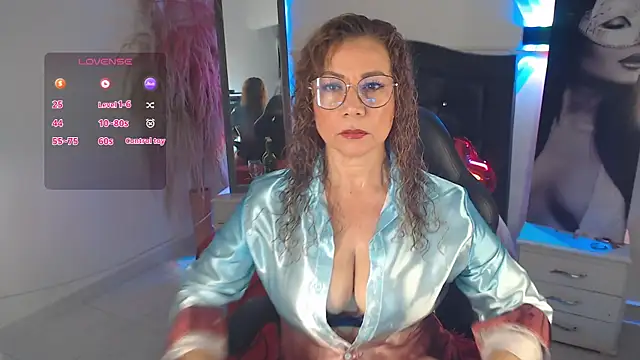 Snapshot of Jademommy_ chatting on 02-23-26, 08:50 Jademommy online show from 02-23-26, 08:50