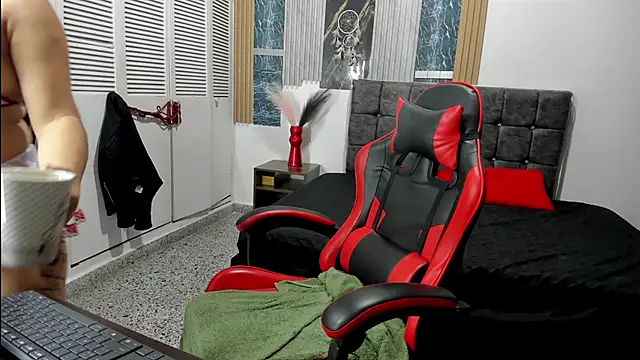 megan yq online show from 10-21-25, 12:55