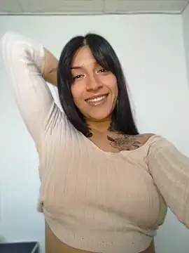 Snapshot of gabii_hardy chatting on 05-27-26, 03:31 gabii hardy online show from 05-27-26, 03:31