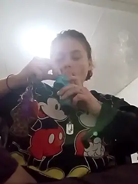 Snapshot of cicithtbitch chatting on 12-18-25, 05:08 cicithtbitch online show from 12-18-25, 05:08