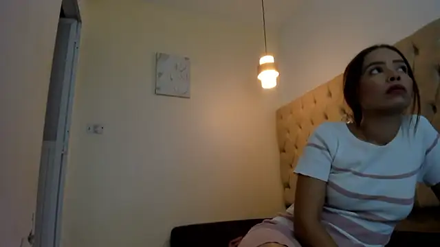 Naomis 35 online show from 03-03-26, 07:53