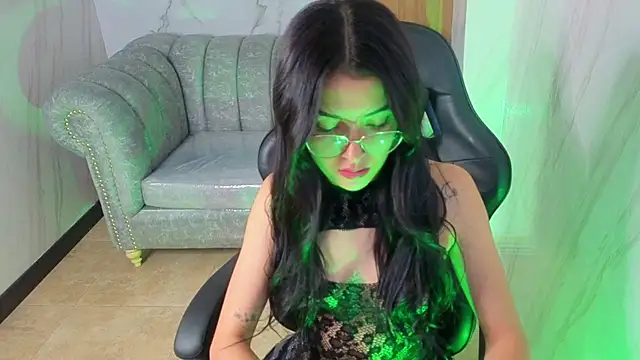 sophiadoll tf online show from 11-22-25, 01:32