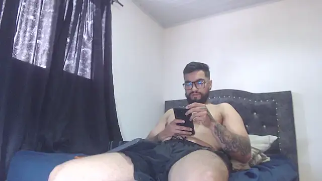 Chrys harris77 online show from 03-12-26, 06:25