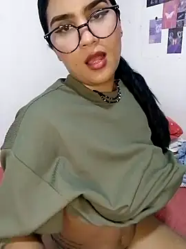 Renata Zoe online show from 09-24-25, 01:20