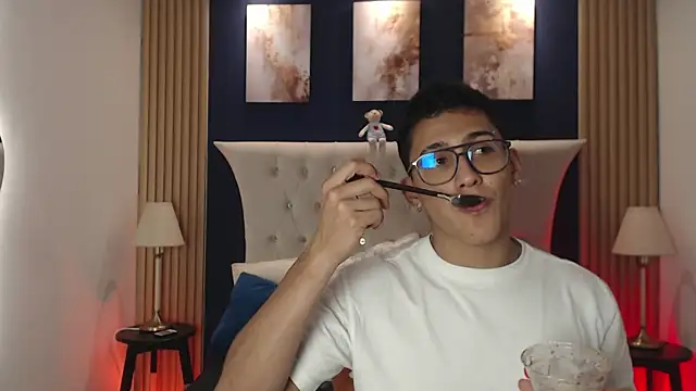 SalvadorFit online show from 02-26-26, 08:19