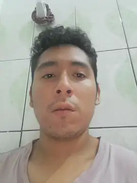 Snapshot of latinbigcock1_ chatting on 10-31-25, 01:50 latinbigcock1  online show from 10-31-25, 01:50