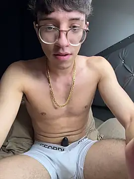 arthurdavies online show from 10-30-25, 04:36