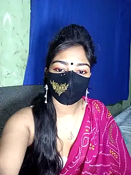 Snapshot of Cute_Couple59 chatting on 01-13-26, 06:35 Cute Couple59 online show from 01-13-26, 06:35