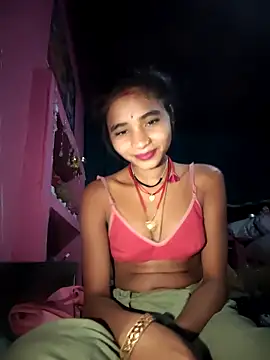 Snapshot of R_Roshni chatting on 01-17-26, 02:22 R Roshni online show from 01-17-26, 02:22