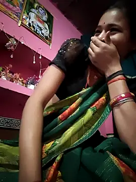 Snapshot of R_Roshni chatting on 03-25-26, 02:45 R Roshni online show from 03-25-26, 02:45