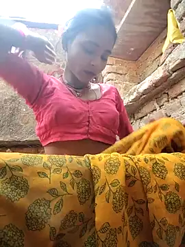 Snapshot of R_Roshni chatting on 03-27-26, 03:01 R Roshni online show from 03-27-26, 03:01