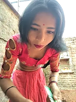 Snapshot of R_Roshni chatting on 04-08-26, 01:49 R Roshni online show from 04-08-26, 01:49