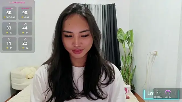 Divine Goddesss online show from 04-22-26, 08:32