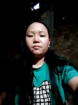 Snapshot of Biu_xx chatting on 12-16-25, 11:43 Biu xx online show from 12-16-25, 11:43