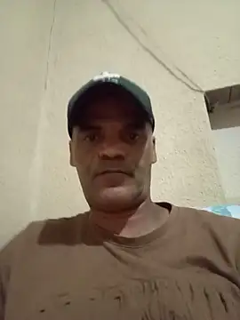 Snapshot of JeffersonRay chatting on 05-26-26, 11:28 JeffersonRay online show from 05-26-26, 11:28