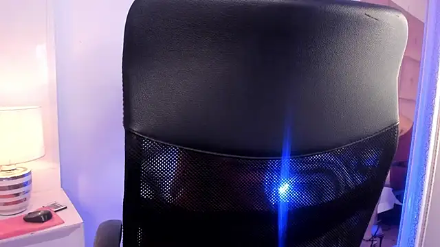 RouseWhitte online show from 11-12-25, 02:39