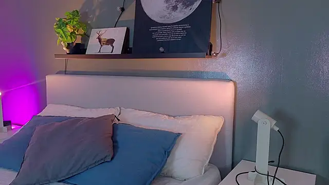 Snapshot of KeendraFox_ chatting on 10-30-25, 10:16 KeendraFox online show from 10-30-25, 10:16