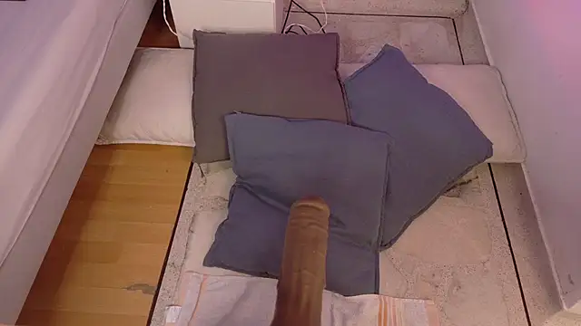 Snapshot of KeendraFox_ chatting on 11-12-25, 10:26 KeendraFox online show from 11-12-25, 10:26