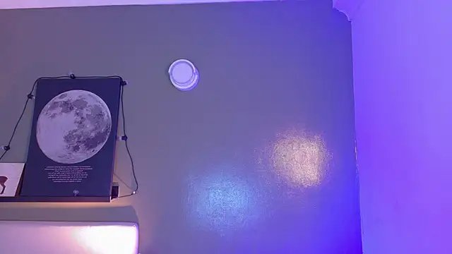 Snapshot of KeendraFox_ chatting on 11-13-25, 10:36 KeendraFox online show from 11-13-25, 10:36