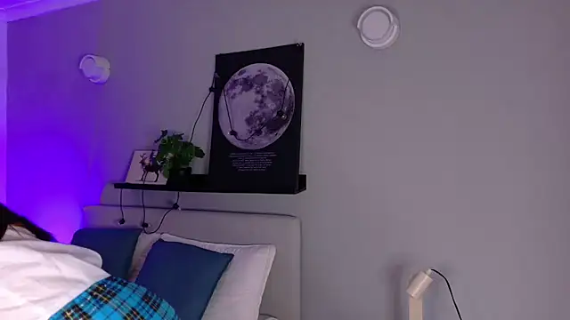 Snapshot of KeendraFox_ chatting on 03-11-26, 10:21 KeendraFox online show from 03-11-26, 10:21