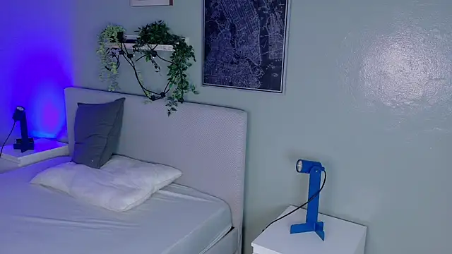 Snapshot of KeendraFox_ chatting on 04-04-26, 11:18 KeendraFox online show from 04-04-26, 11:18