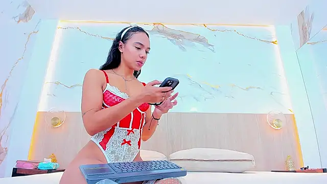 Snapshot of grace_daviss chatting on 11-20-25, 10:48 grace daviss online show from 11-20-25, 10:48