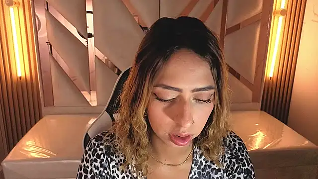 tamara tp online show from 02-10-26, 12:53