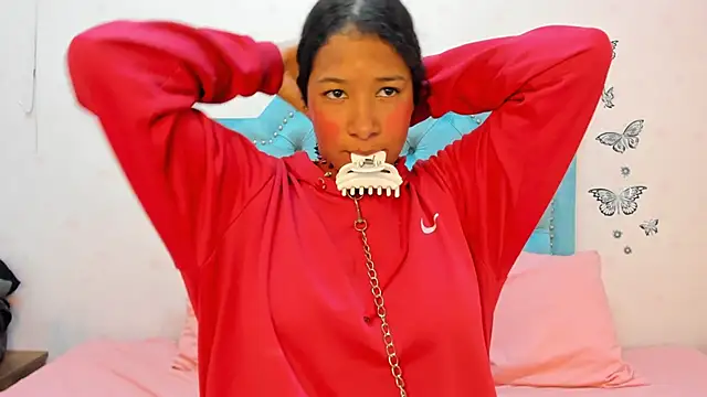 Snapshot of tattaonix chatting on 10-09-25, 03:26 tattaonix online show from 10-09-25, 03:26