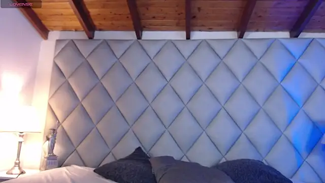 Snapshot of Clement_Reyes chatting on 10-28-25, 12:52 Clement Reyes online show from 10-28-25, 12:52