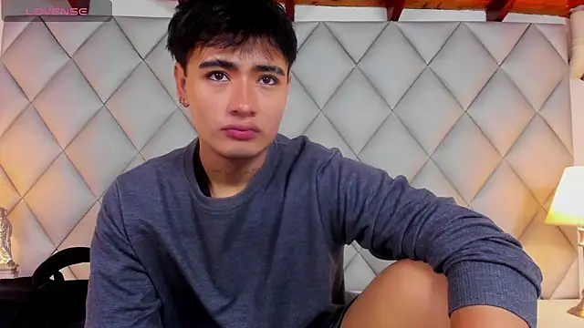 Snapshot of Clement_Reyes chatting on 11-27-25, 01:46 Clement Reyes online show from 11-27-25, 01:46