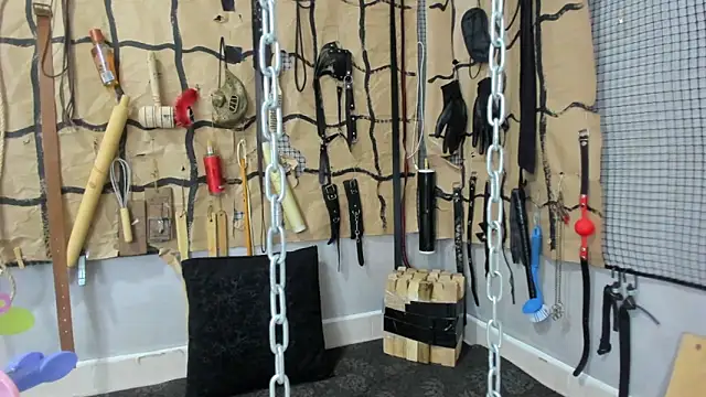 Snapshot of BDSM_MEDUZA chatting on 04-30-26, 02:29 BDSM MEDUZA online show from 04-30-26, 02:29