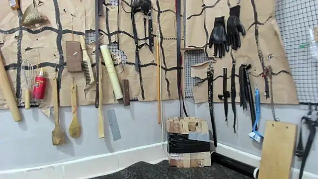 Snapshot of BDSM_MEDUZA chatting on 05-08-26, 02:06 BDSM MEDUZA online show from 05-08-26, 02:06
