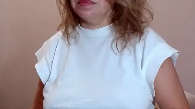 Snapshot of NastyAssxx chatting on 11-02-25, 09:44 NastyAssxx online show from 11-02-25, 09:44