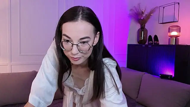 EmmaJakson online show from 09-18-25, 03:47