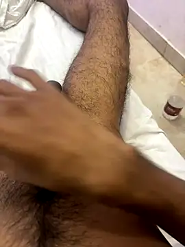 Snapshot of satisfyursoul chatting on 11-23-25, 06:19 satisfyursoul online show from 11-23-25, 06:19