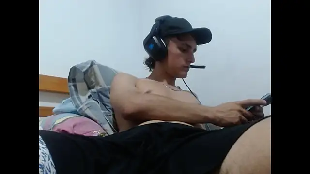 Snapshot of NicoFlame0907 chatting on 10-22-25, 05:19 NicoFlame0907 online show from 10-22-25, 05:19