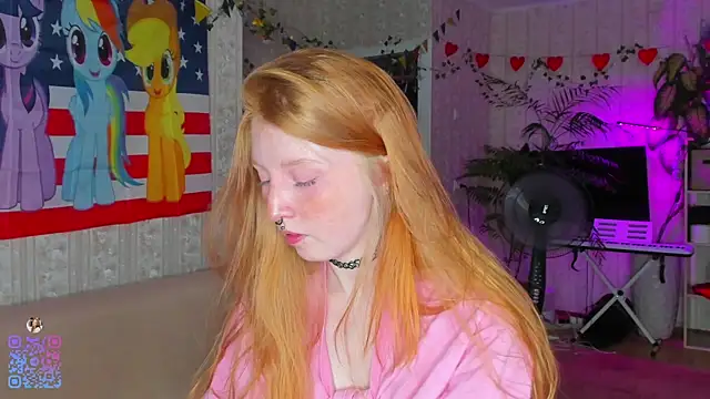 Snapshot of RitaSweety18 chatting on 06-24-26, 09:47 RitaSweety18 online show from 06-24-26, 09:47
