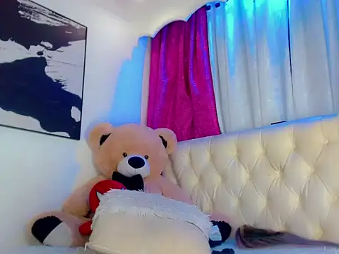 Julia Bulette1 online show from 01-16-26, 02:48