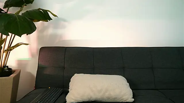 chrizmacgregor online show from 07-10-26, 06:10
