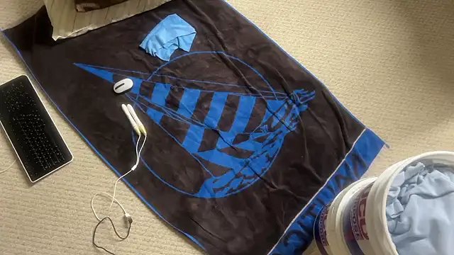 Doanything4you online show from 01-18-26, 07:23