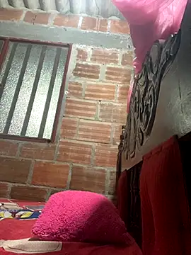 lunasexyhot18 online show from 10-26-25, 07:09