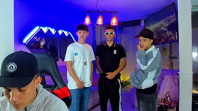 Houseofwarrios online show from 04-19-26, 05:29