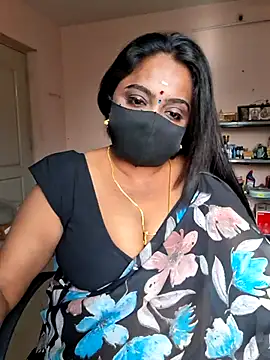queendivya online show from 07-14-26, 11:38