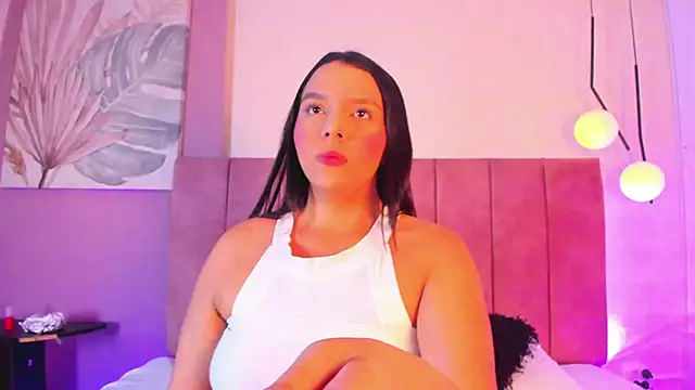 Kailynrose  online show from 10-21-25, 11:33