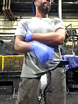 Snapshot of Justahungdad chatting on 10-07-25, 11:18 Justahungdad online show from 10-07-25, 11:18