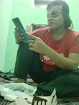 sanaya 3 online show from 12-19-25, 08:21