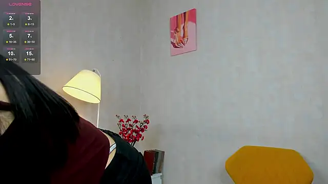  DarknessQueen online show from 10-05-25, 12:47