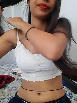 Snapshot of Baby_girl67 chatting on 06-19-26, 04:39 Baby girl67 online show from 06-19-26, 04:39