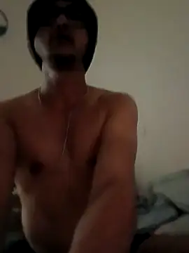 Snapshot of LVEZEX chatting on 11-30-25, 10:58 LVEZEX online show from 11-30-25, 10:58