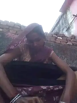 Snapshot of Hot_reshmaji chatting on 06-19-26, 01:54 Hot reshmaji online show from 06-19-26, 01:54